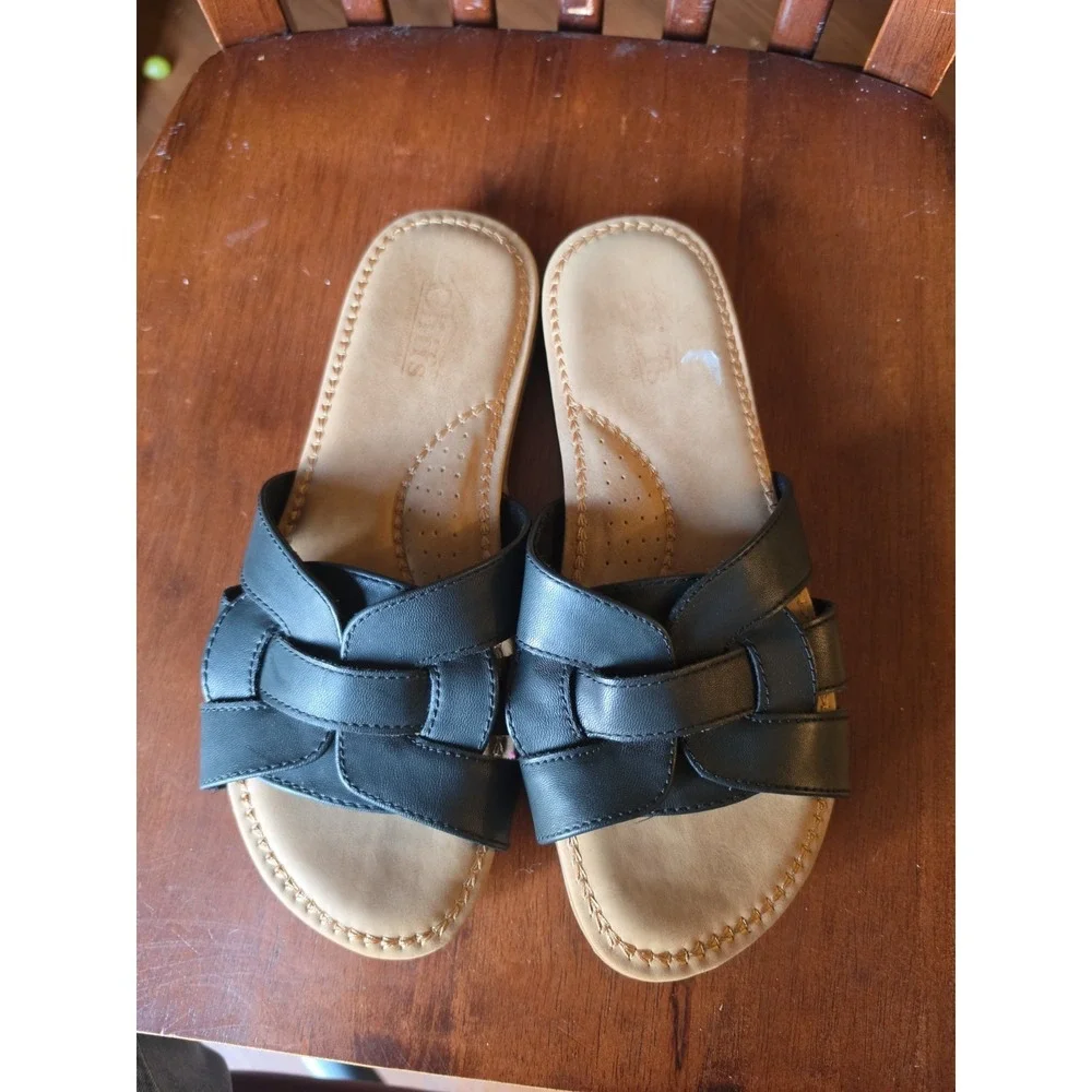 Cliffs White Mountain Black Leather Slide Sandals Size 8.5